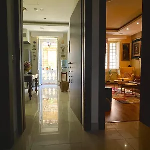 Collection - Merchant Str With Large Yard Appartement