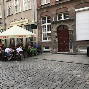 https://przytulny-apartament-w-samym-centrum-gdaska.gdanskhotel.org